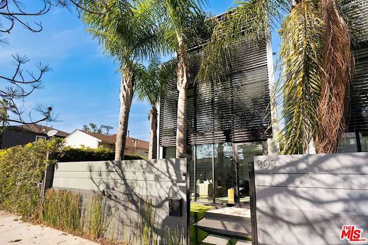 303 Venice Way, Venice, CA 90291