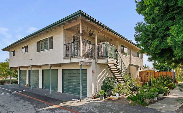 331 Northgate Dr #Apt D, Goleta, CA 93117