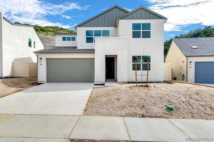 703 Meadowood St Lot 327 #Lot 327, Fallbrook, CA 92028