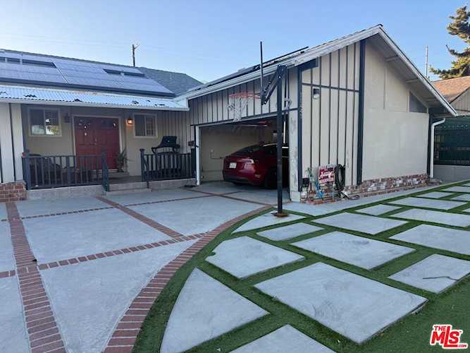 11447 Gothic Ave, Granada Hills, CA 91344