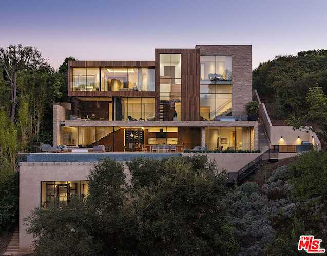 1716 San Remo Dr, Pacific Palisades, CA 90272