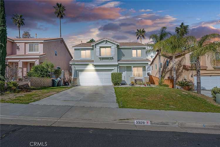 33129 Shoreline Dr, Lake Elsinore, CA 92530