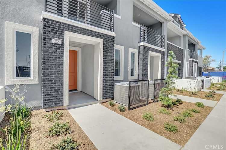 288 Lockhart Way, West Covina, CA 91790