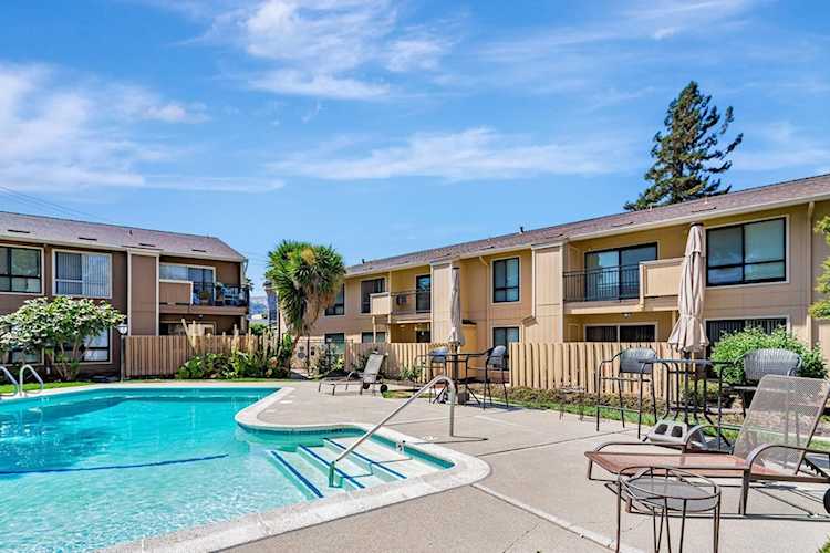 8975 Alcosta #104, San Ramon, CA 94583