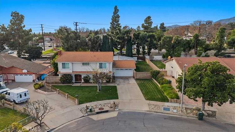 1613 Erin Ave, Upland, CA 91784