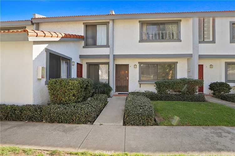 1910 W Palmyra #4, Orange, CA 92868