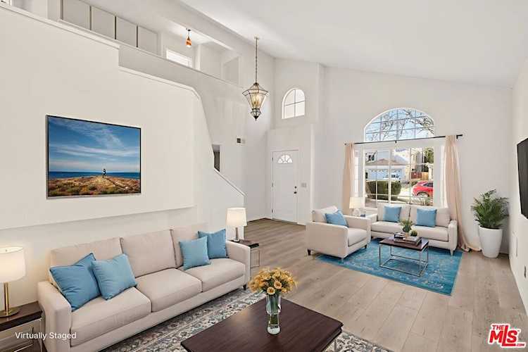 44234 Lively Ave, Lancaster, CA 93536