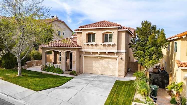 28521 Meadow Heights Ct, Canyon Country, CA 91387