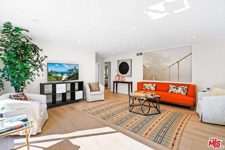 1336 Princeton St #2, Santa Monica, CA 90404