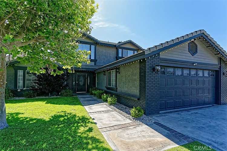 13665 Hidden Valley Rd, Victorville, CA 92395