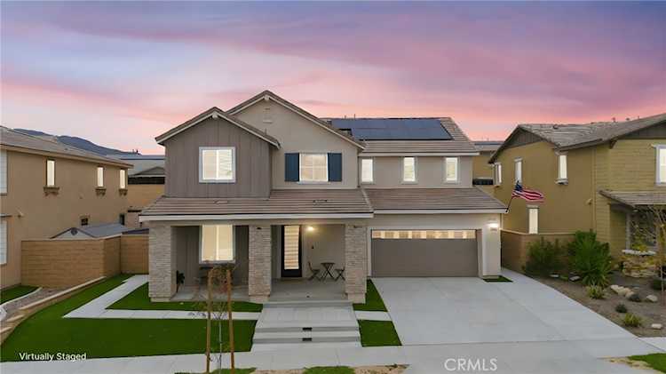 16770 Tea Tree Ln, Fontana, CA 92336