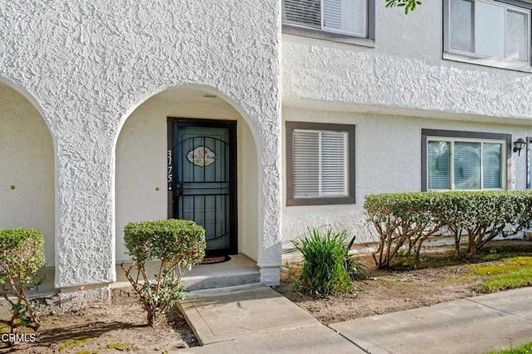 3175 Kelp Ln, Oxnard, CA 93035