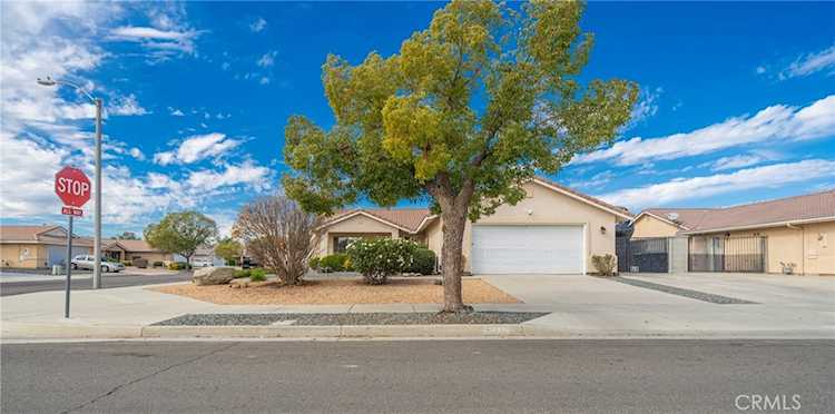 1245 Millie Dr, Hemet, CA 92545