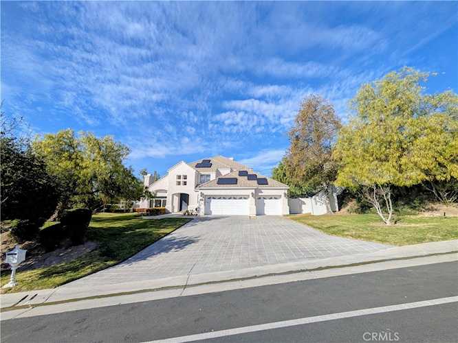 15435 Live Oak Springs Canyon, Canyon Country, CA 91387