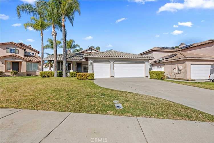 41151 Marseille Ct, Murrieta, CA 92562