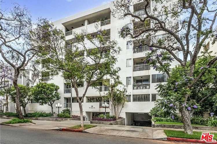 321 N Oakhurst Dr #306, Beverly Hills, CA 90210