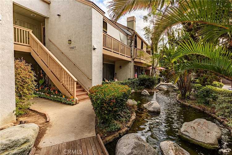 10601 S Lakeside Dr #244, Garden Grove, CA 92840