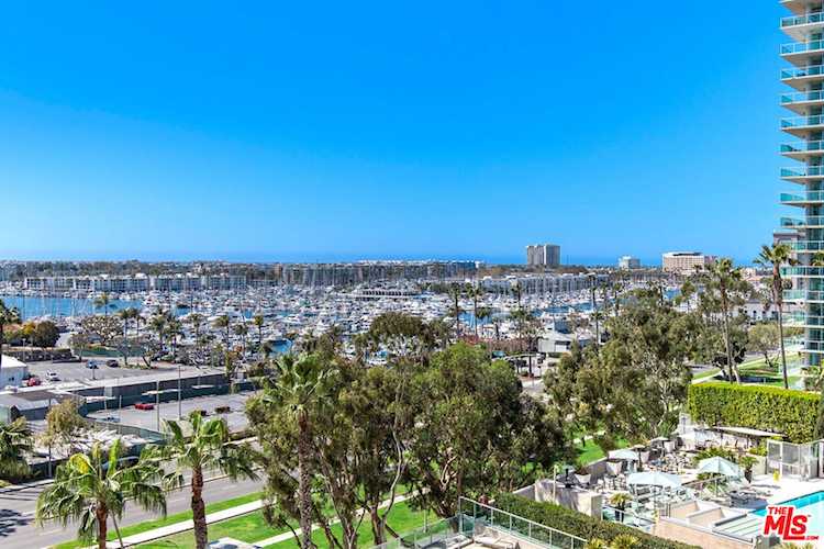 13600 Marina Pointe Dr #812, Marina Del Rey, CA 90292