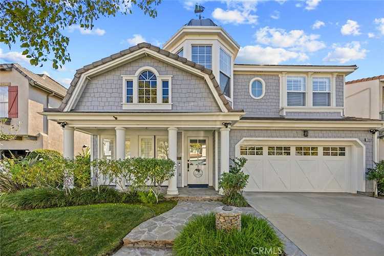 23930 Lakeside Rd, Valencia, CA 91355