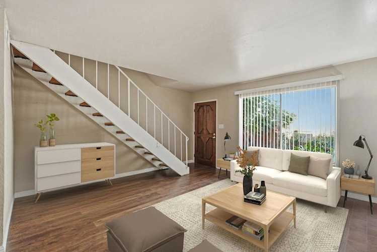 606 S Mollison Ave #A, El Cajon, CA 92020