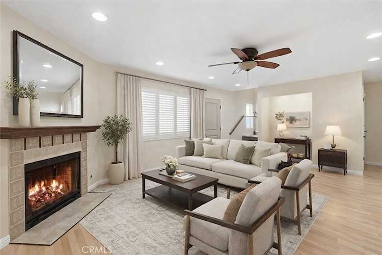 604 E 220th #3, Carson, CA 90745