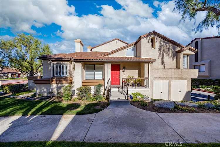 5 Mountain Shadows Pl, Pomona, CA 91766