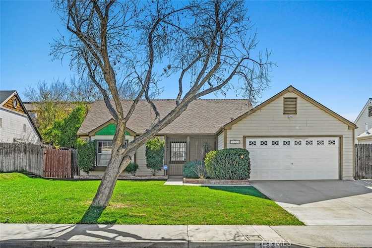 1168 Athena Ct, Riverside, CA 92507