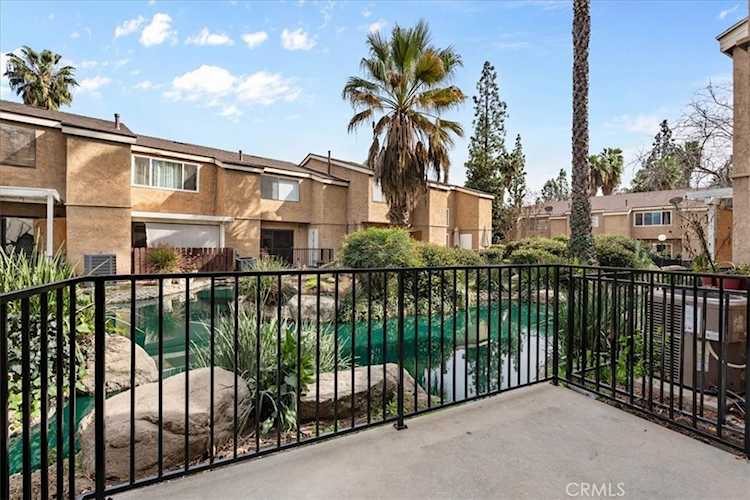 905 S Mountain, Ontario, CA 91762