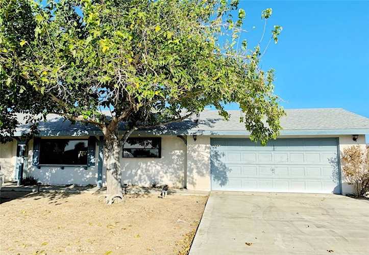 6643 Indian Cove Rd, 29 Palms, CA 92277