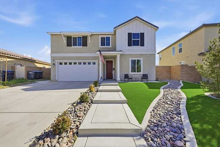29168 Cahill Ct, Winchester, CA 92596