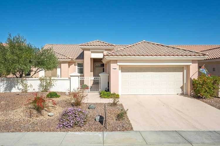 78804 Platinum Dr, Palm Desert, CA 92211