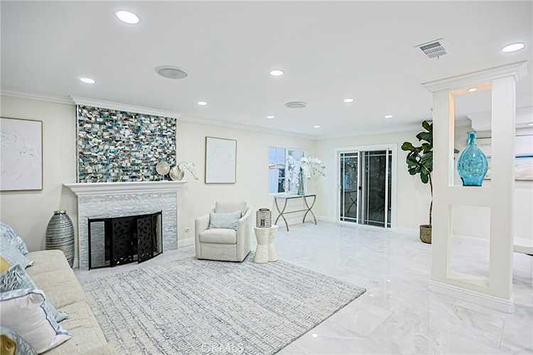 17230 San Lorenzo Circle, Fountain Valley, CA 92708