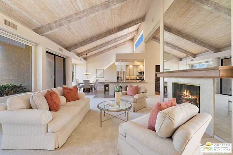 651 Hospitality Dr, Rancho Mirage, CA 92270