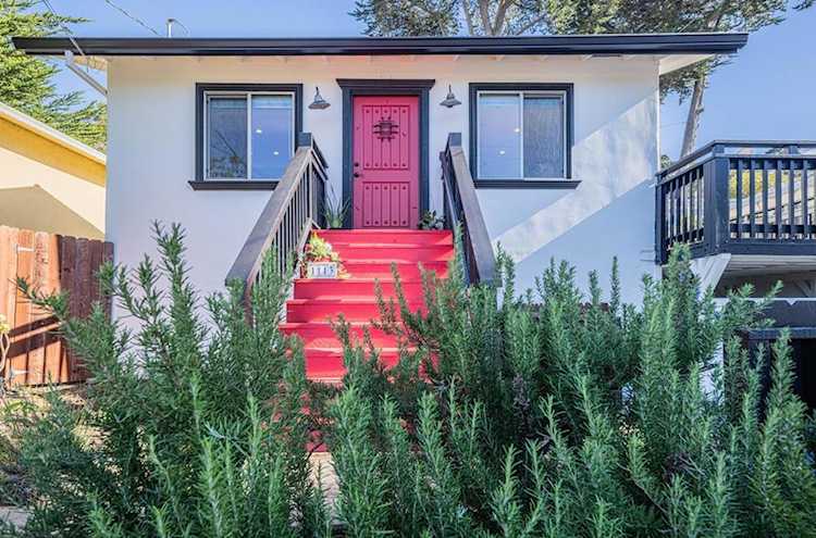 1113 Presidio Blvd, Pacific Grove, CA 93950