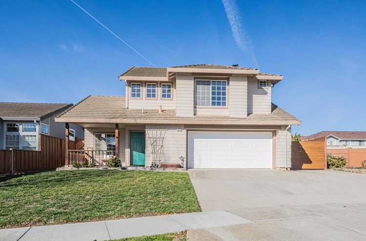 1829 Delancey Dr, Salinas, CA 93906