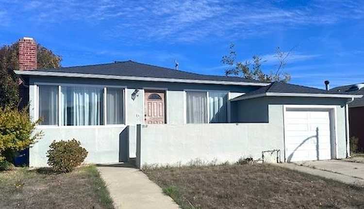 1213 S Claremont St, San Mateo, CA 94402