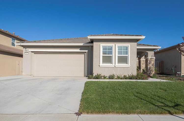 509 Davalos St, Soledad, CA 93960