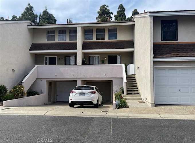404 Brighton Springs, Costa Mesa, CA 92627