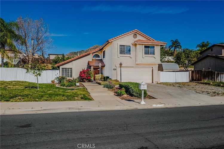 25448 Kalmia Ave, Moreno Valley, CA 92557
