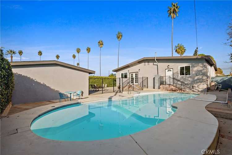 223 N Lark Ellen, West Covina, CA 91791