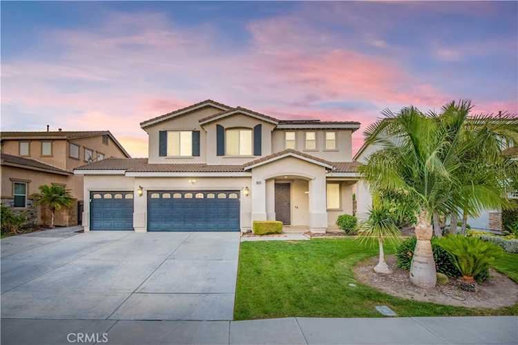 6674 Ashford Mill Ct, Eastvale, CA 92880