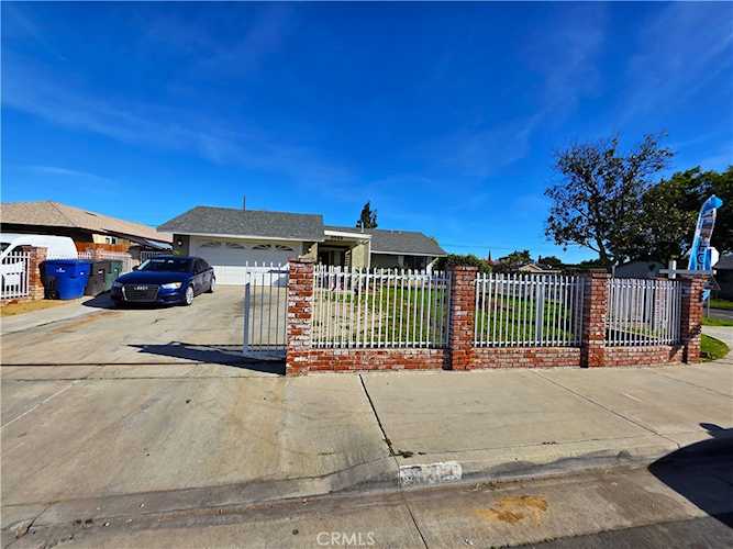 6848 Holbrook, Riverside, CA 92504