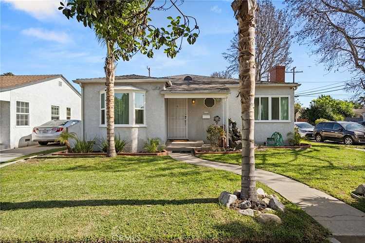 5500 California, Long Beach, CA 90805