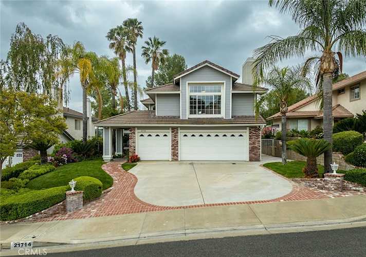 21714 Agajanian, Saugus, CA 91350