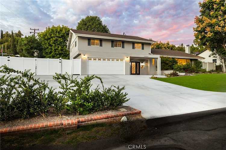 19201 Barrett Ln, North Tustin, CA 92705