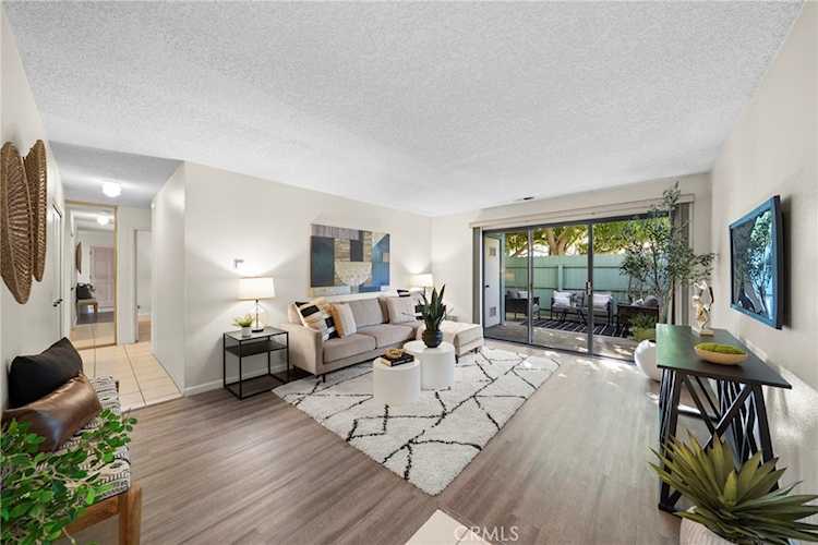 20557 S Vermont #7, Torrance, CA 90502