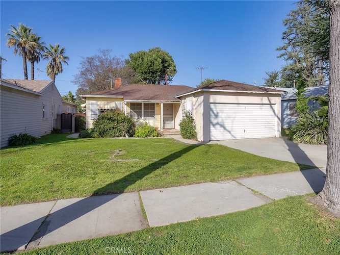 13607 Huston St, Sherman Oaks, CA 91423