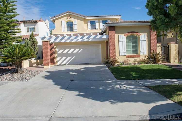 1525 Picket Fence Dr, Chula Vista, CA 91915