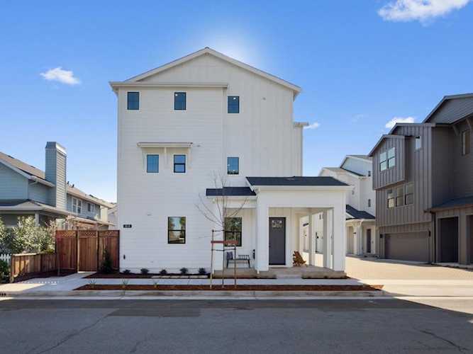 56 Sunnyside Ave, Campbell, CA 95008