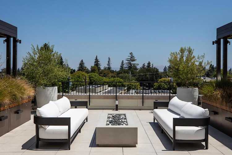 450 First St #204, Los Altos, CA 94022